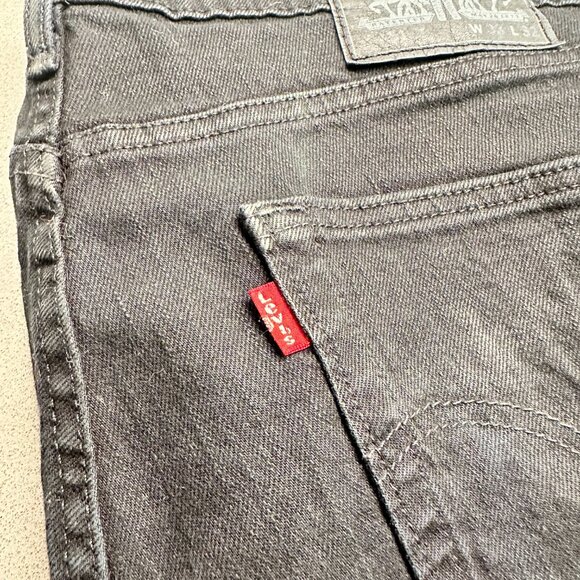 33x32 LEVI's HAUL! (4) - Picture 5 of 16
